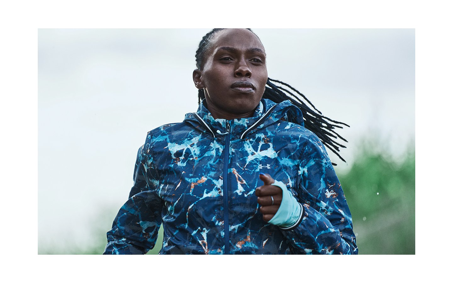 Reflective outerwear and layered clothing ideal for safe, visible winter runs.
